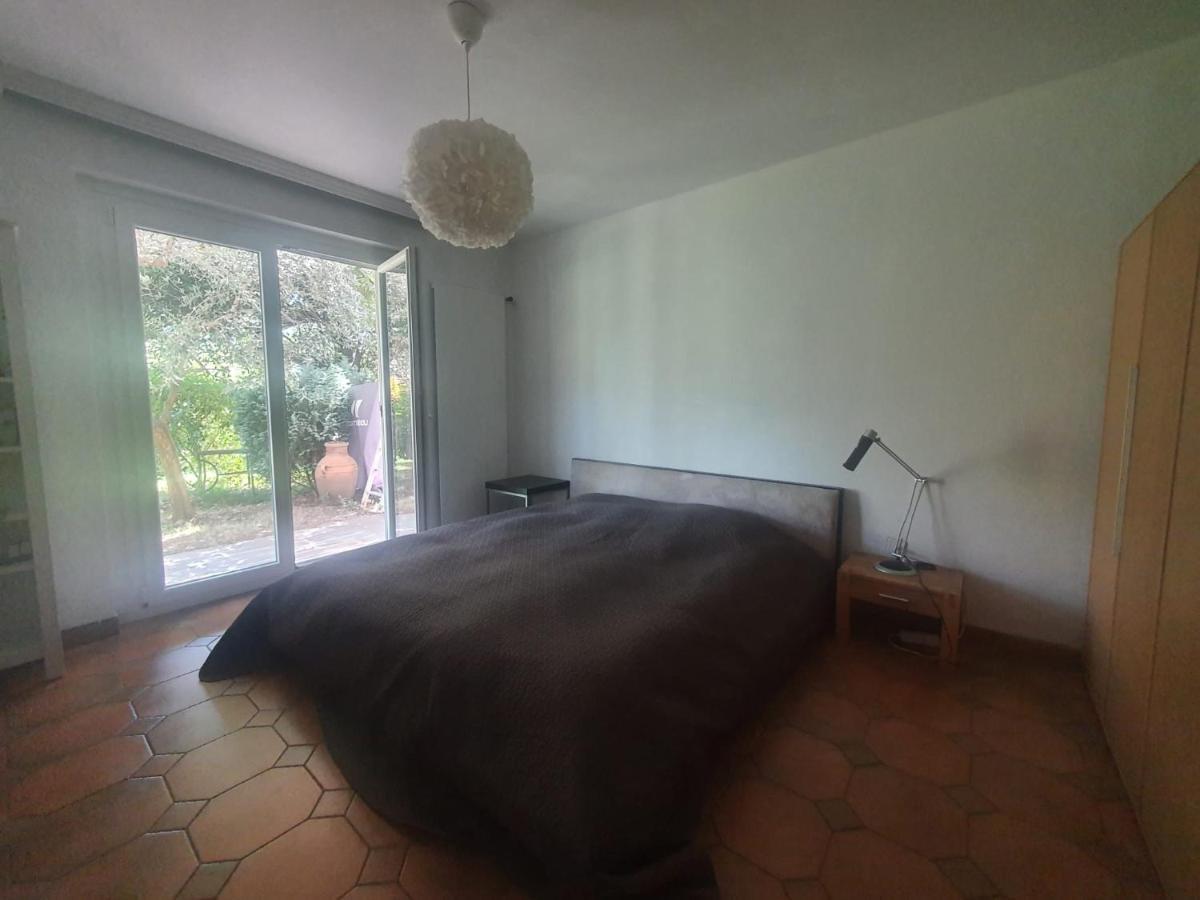 Golden Hill - Big Rooms With Kitchen And Garden Collina d'Oro Εξωτερικό φωτογραφία