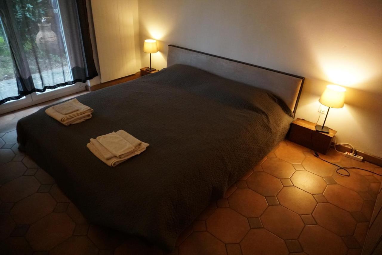 Golden Hill - Big Rooms With Kitchen And Garden Collina d'Oro Εξωτερικό φωτογραφία